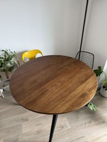 Table en bois massif extensible 