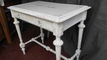 Table style Louis XVI patinée shabby