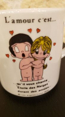 4 tasses "L'amour c'est" années 70