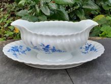 HAVILAND Limoges porcelaine saucière décor cerisier bleu