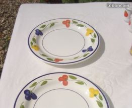 Lot de 2 Assiettes décor fleurs TOTAL VINTAGE