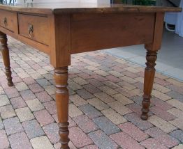 table bureau en noyer