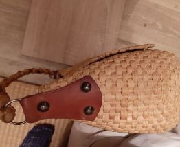 Sac vintage en jonc tressé et bambou