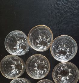 8 verres vintage pied étoile liseré doré