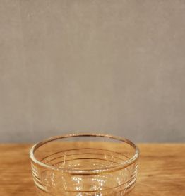  18 verres vintage pied étoile liseré doré