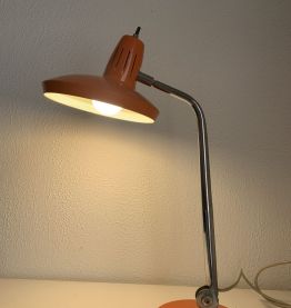 Lampe vintage 1960 de bureau Fase Faro Madrid orange - 52 cm