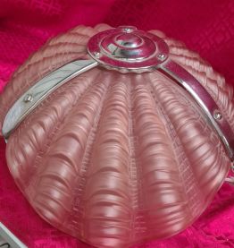 lustre coquille rose art deco 1930 verre moulé epais  non si