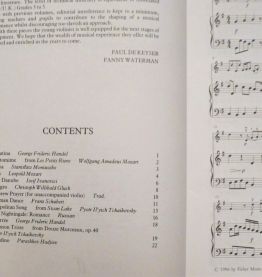 The Young Violinist's-Repertoire Book 4-for Violin and Piano