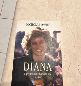 Diana la princesse abandonnée, Nicholas Davies