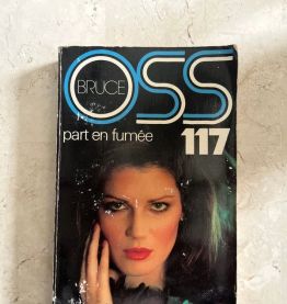 OSS 117 part en fumée, Josette Bruce