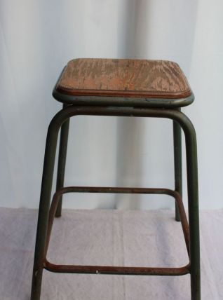 Tabouret d'atelier 