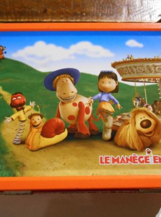 boite métallique KINDER le manège enchantée