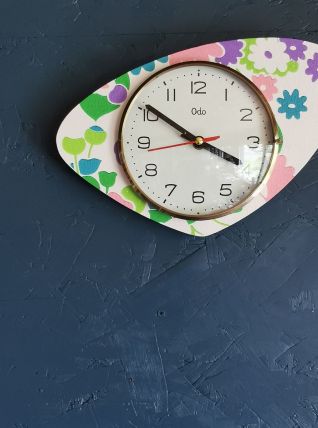 Horloge vintage pendule murale silencieuse asymétrique Fleur