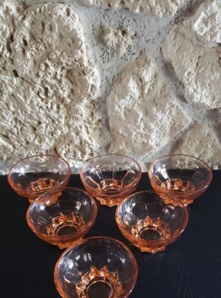 6 coupelles verre rose pied étoile