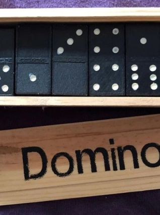 Jeu dominos