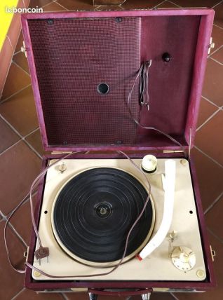 Tourne disque vintage