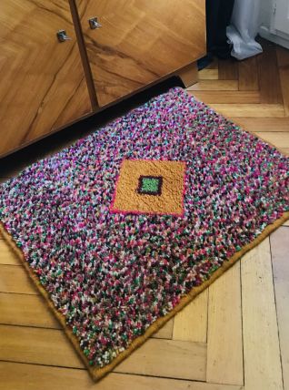 Petit tapis laine vintage