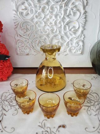 Service à liqueur, carafe et 5 verres teinte ambrée Vintage