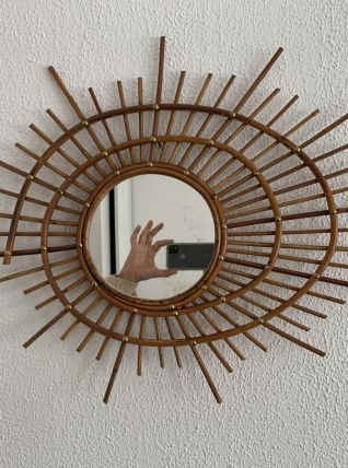 Miroir vintage 1960 soleil rotin osier ORTF - 68 x 52 cm 