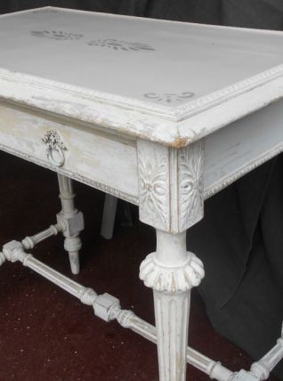 Table style Louis XVI patinée shabby