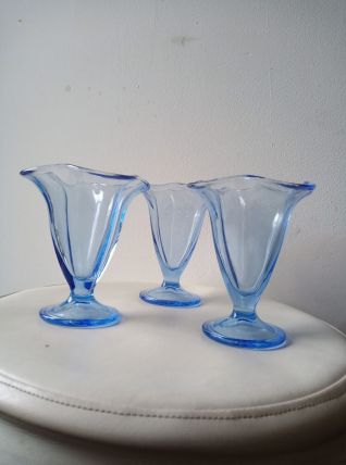 3 coupes à glace 