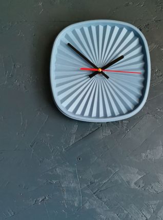 Horloge pendule vintage silencieuse Tupperware Bleu