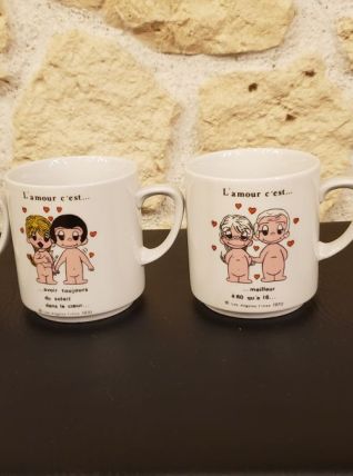 4 tasses "L'amour c'est" années 70