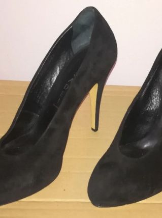 Casadei - superbes escarpins haut gamme cuir (p 38)