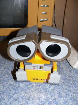 wall-e