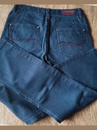 Jeans bleu Bonobo modèle Roma (T36) en très bon état