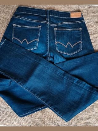 Jeans bleu Le Temps des Cerises modèle 316 Basic (W24) neuf 