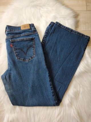 Jeans Levi's 548 boot cut W28 FR38