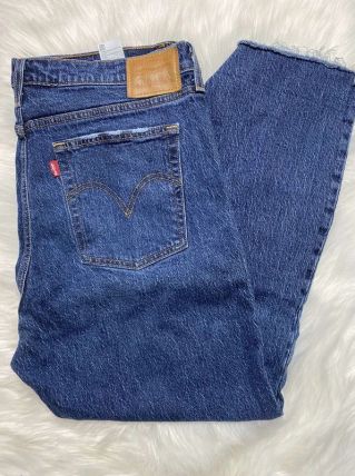 Jean Levis Premium Wedgie straight W33 FR42