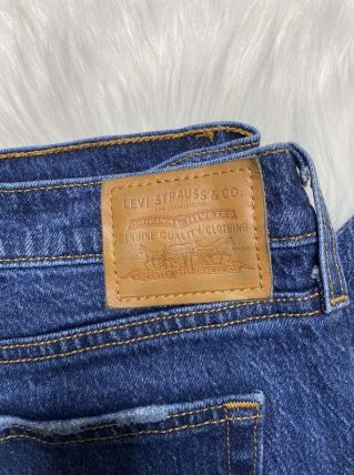 Jean Levis Premium Wedgie straight W33 FR42