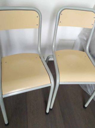 Lot de 4 chaises d'école