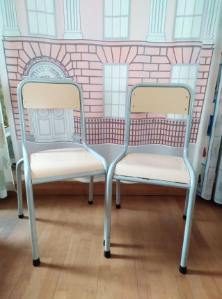 Lot de 4 chaises d'école