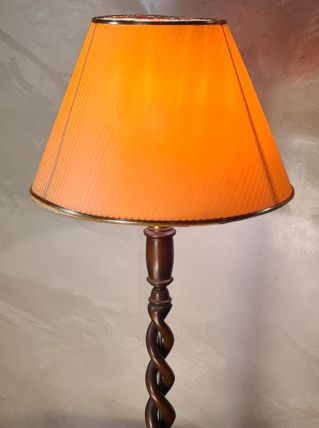 lampe bois torsadé,  tres elegante  58x25  elec ok