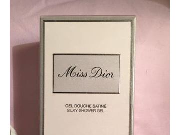 miss dior gel douche satiné