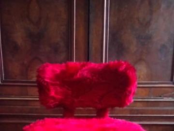 Chaise PELFRAN moumoute rouge 60-70's