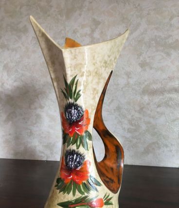 -	Vase Vallauris vintage (année 50), décoré main, signé Tess