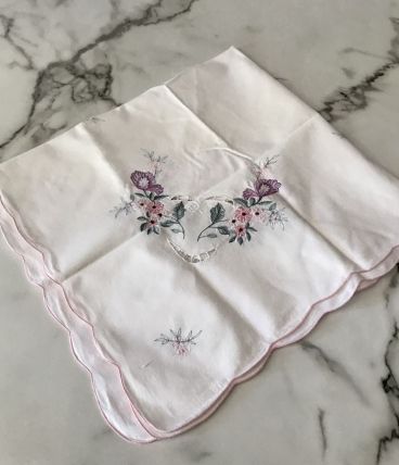 Nappe brodée vintage Pologne