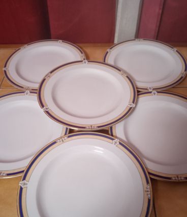 Assiettes Lignes hôtesses TB état vintage 