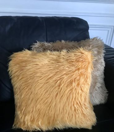 Coussin moumoute vintage