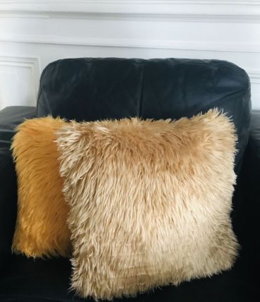 Coussin moumoute vintage