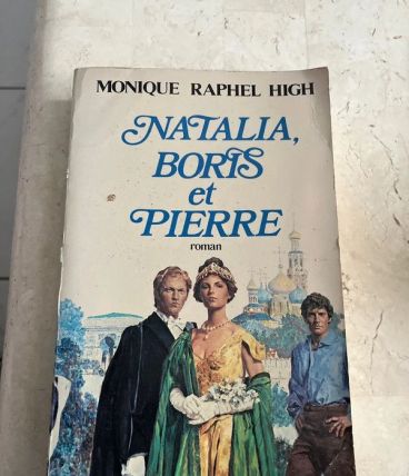 Natalia, Boris et Pierre, M. Raphel High (Ref. 2024-173)