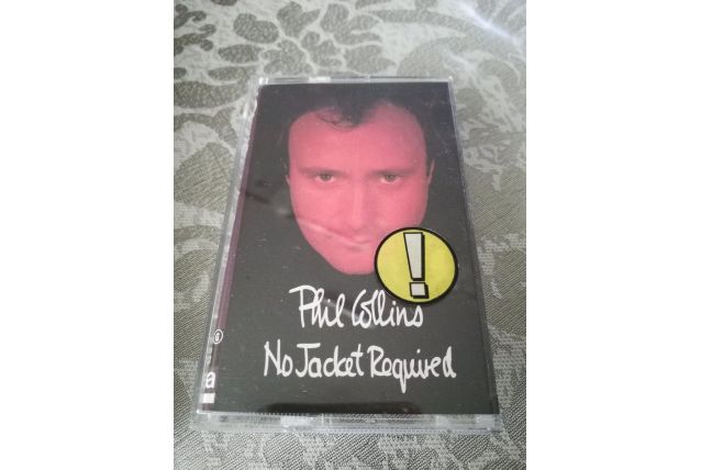 Cassette audio — Phil Collins - No Jacket Required