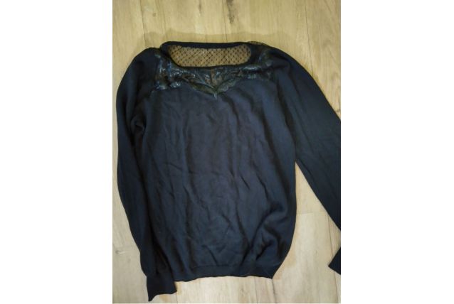 Pull noir à col brodé dentelle fleurs Femme taille 36/38