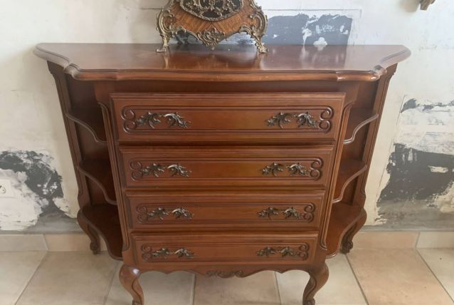 COMMODE STYLE LOUIS XV  EN MERISIER